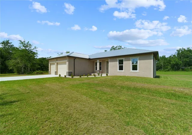 3rd image of 1201 Ne Childress Ave, Arcadia, FL 34266 | MLS# TB8486396