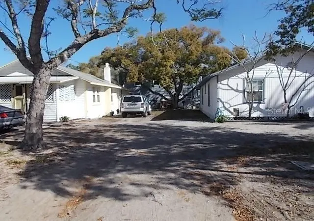 2nd image of 518 6th Ave Sw, Largo, FL 33770 | MLS# W7883881