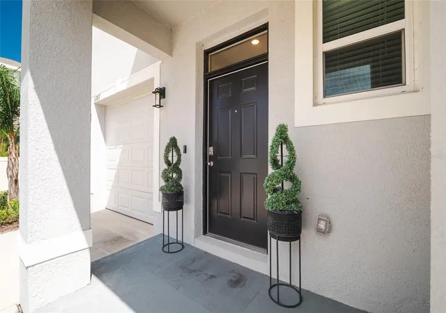 Photo 2 of Townhouse for sale at 1287 Colt Crk Pl, Wesley Chapel, FL 33543 | MLS# TB8486438 | Listing updated on 2026-09-17