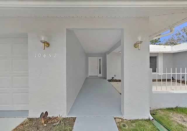 Photo 3 of Single family home for sale at 10452 Fordham St, Spring Hill, FL 34608 | MLS# TB8486440 | Listing updated on 2026-04-08