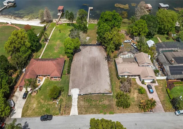 Photo 1 of Single family home for sale at 2815 Trentwood Blvd, Belle Isle, FL 32812 | MLS# O6390555 | Listing updated on 2026-07-16