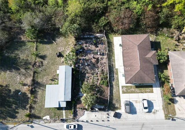 4th image of 716 Avenue Y Ne, Winter Haven, FL 33881 | MLS# P4938139