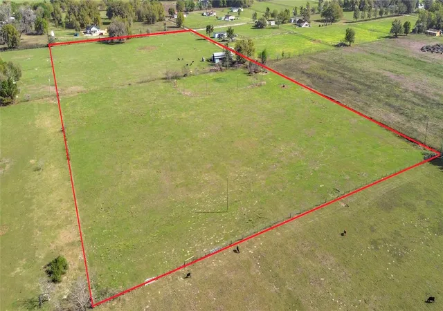 4th image of 855 Ne 107Th Rd, Oxford, FL 34484 | MLS# TB8486454