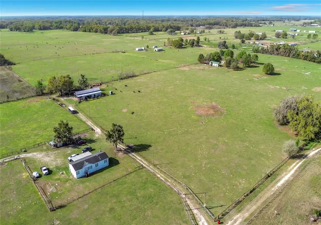 59th image of 855 Ne 107th Rd, Oxford, FL 34484 | MLS# TB8486454
