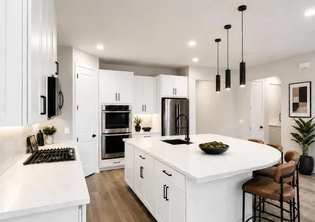 Photo 4 of Single family home for sale at 13542 Gorgona Isle Dr, Windermere, FL 34786 | MLS# O6390582 | Listing updated on 2026-09-15