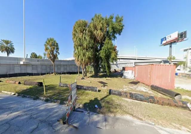 1st image of 702 E Ross Ave, Tampa, FL 33602 | MLS# TB8486493