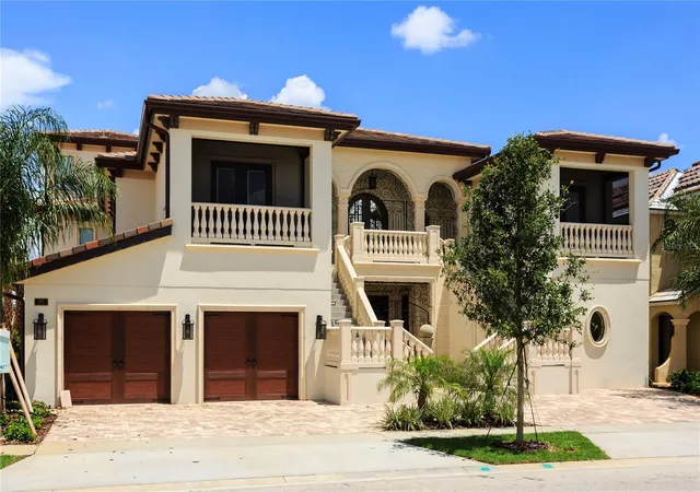 1st image of 905 Golden Bear Dr, Reunion, FL 34747 | MLS# S5145780