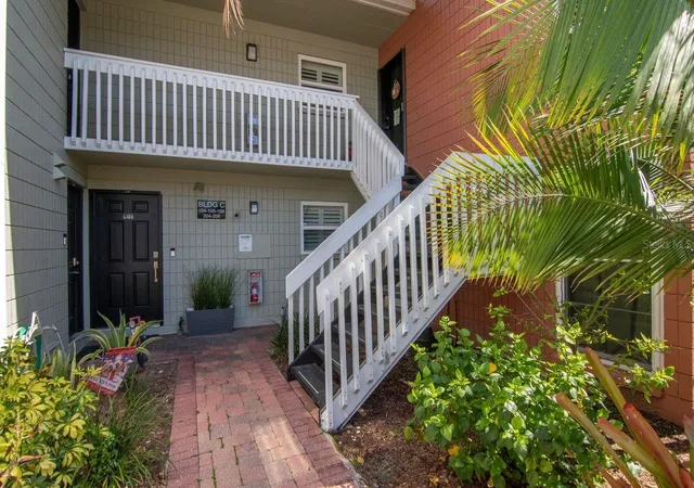 3rd image of 2424 W Tampa Bay Blvd #C105, Tampa, FL 33607 | MLS# TB8486557