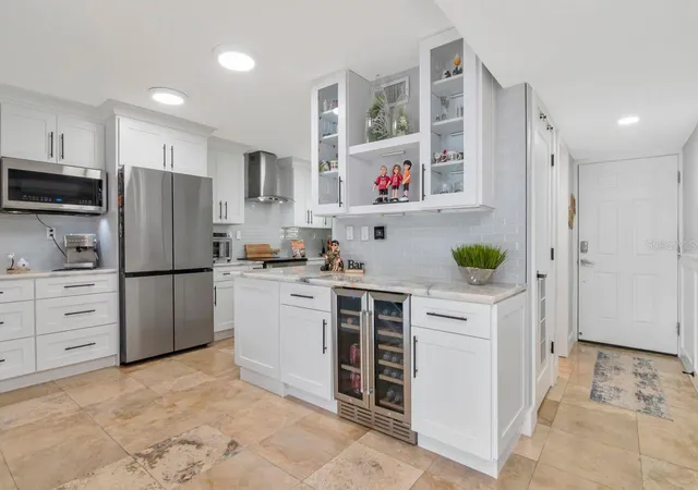 4th image of 2424 W Tampa Bay Blvd #C105, Tampa, FL 33607 | MLS# TB8486557