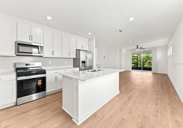 Photo 3 of Sale Pending at 6287 Broad Fld Ave, Apollo Beach, FL 33572 | MLS# TB8486561 | Listing updated on 2026-09-15