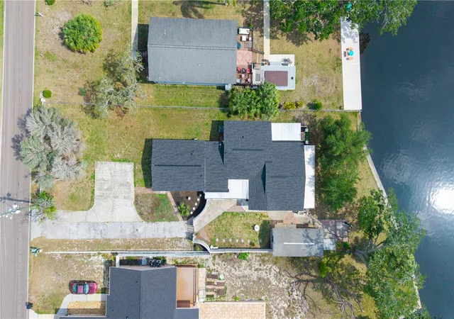 2nd image of 5822 River Rd, New Port Richey, FL 34652 | MLS# W7883897