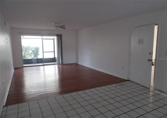 5th image of 3836 N Lake Dr, Tampa, FL 33614