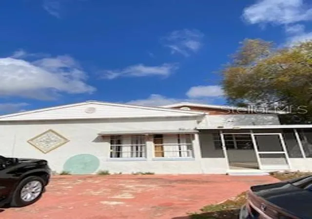Photo 3 of Single family home for sale at 312 Milakee Ave, Sebring, FL 33870 | MLS# TB8486645 | Listing updated on 2026-09-25