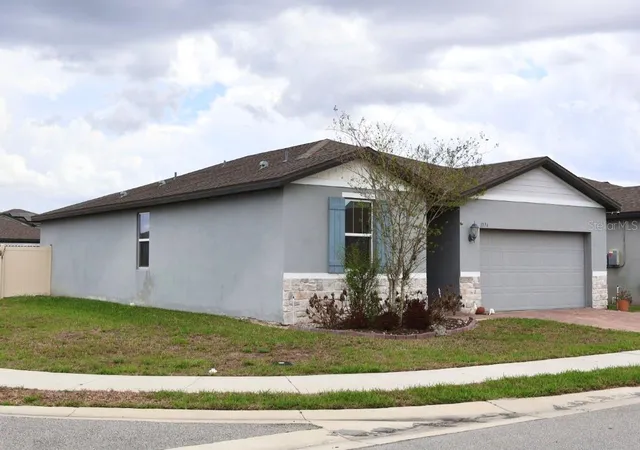 Photo 2 of Single family home for sale at 1374 Benevento Dr, Winter Haven, FL 33884 | MLS# O6390730 | Listing updated on 2026-08-02