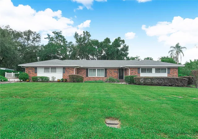 Photo 1 of Single family home for sale at 1709 Virginia Ct, Lakeland, FL 33813 | MLS# L4960252 | Listing updated on 2026-10-02
