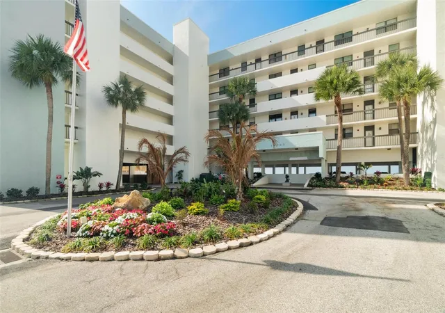 Homes for sale in Madeira Beach, FL | 14900 Gulf Blvd #202, Madeira Beach, FL 33708 | MLS# TB8486728