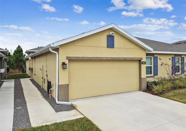 Photo 4 of House for sale at 18053 Turning Leaf Cir, Land O Lakes, FL 34638 | MLS# TB8486732 | Listing updated on 2026-09-12