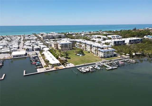 Homes for sale in Longboat Key, FL | 3810 Gulf Of Mexico Dr #F206, Longboat Key, FL 34228 | MLS# A4686238