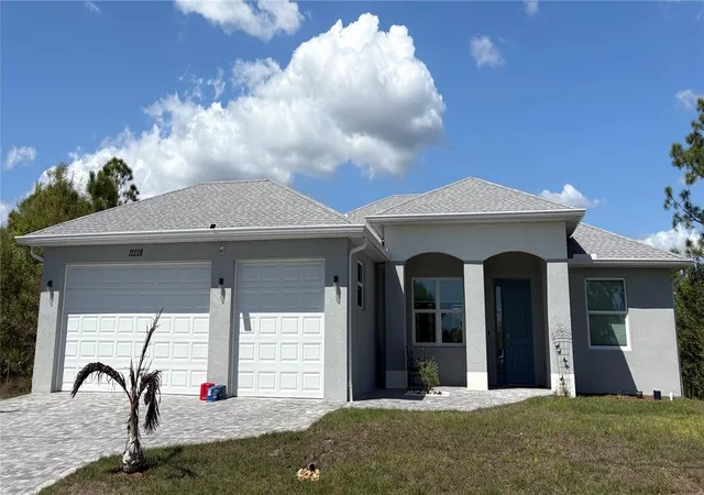 Photo 3 of Single family home for sale at 7194 Pinedale Dr, Port Charlotte, FL 33981 | MLS# D6146606 | Listing updated on 2026-10-10