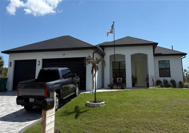 Photo 4 of Single family home for sale at 7194 Pinedale Dr, Port Charlotte, FL 33981 | MLS# D6146606 | Listing updated on 2026-10-10