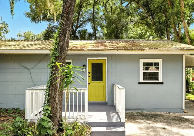 Photo 1 of Single family home for sale at 1412 E Voorhis Ave, Deland, FL 32724 | MLS# O6390783 | Listing updated on 2026-09-27