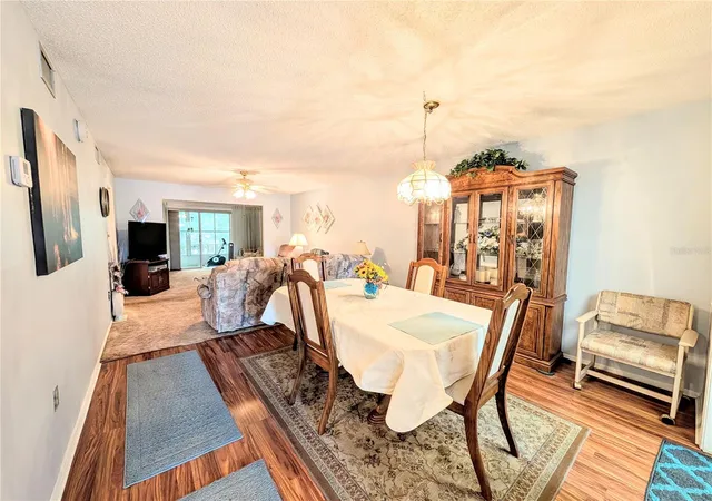 4th image of 3624 Lake Bayshore Dr #K-303, Bradenton, FL 34205 | MLS# A4686262