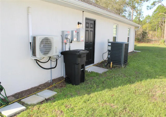 Photo 4 of Single family home for sale at 13846 SW 79th Avenue, Ocala, FL 34473 | MLS# S5145841 | Listing updated on 2026-08-25