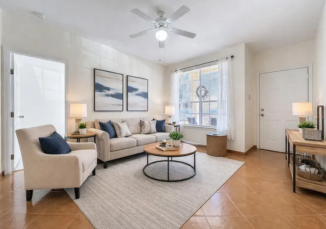 Listing Photo 5 - Condo for sale in building located at 837 Grand Regency Pt, ALTAMONTE SPRINGS, FL 32714 - Unit #103