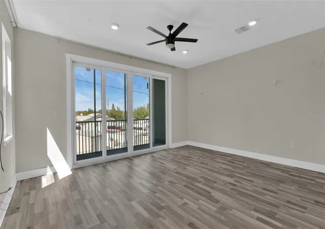 Homes for sale in Saint Petersburg, FL | 1237 Savona Dr Ne, Saint Petersburg, FL 33702 | MLS# TB8486823