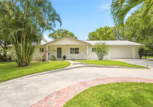 Photo 3 of Single family home for sale at 2817 Fleeman Rd, Palm Harbor, FL 34683 | MLS# TB8486854 | Listing updated on 2026-10-03
