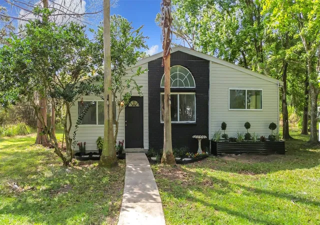 1st image of 9010 Concord Rd, Saint Cloud, FL 34773 | MLS# O6390874