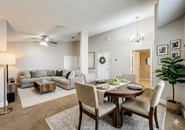 Photo 4 of Sale Pending at 6582 Meritmoor Cir, Orlando, FL 32818 | MLS# O6390894 | Listing updated on 2026-10-22