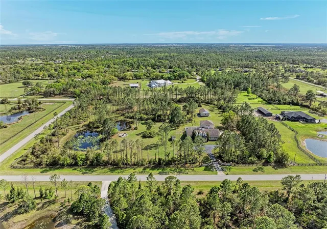 Photo 2 of Mansion for sale at 21616 67th Avenue E, Bradenton, FL 34211 | MLS# A4686301 | Listing updated on 2026-09-06
