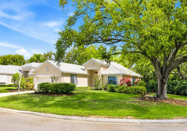 1st image of 7904 Hampton Ct, University Park, FL 34201 | MLS# A4686304