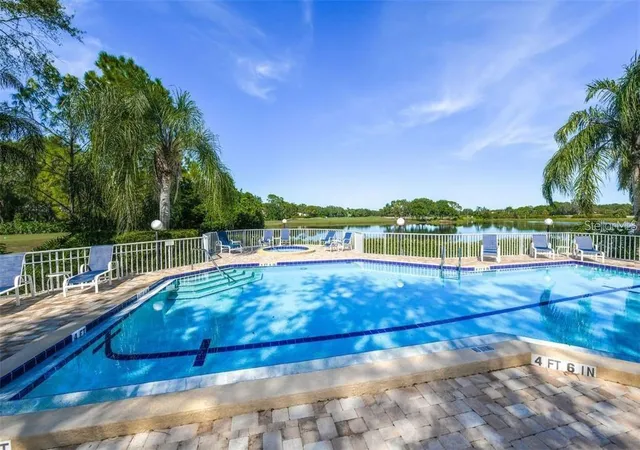 2nd image of 7904 Hampton Ct, University Park, FL 34201 | MLS# A4686304