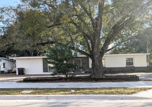 3rd image of 3006 E Anderson St, Orlando, FL 32803 | MLS# TB8486930