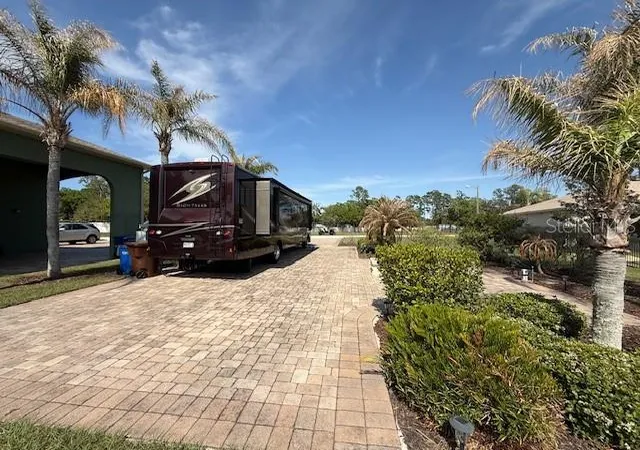 6th image of 368 Nolane Ln, Polk City, FL 33868 | MLS# L4960275