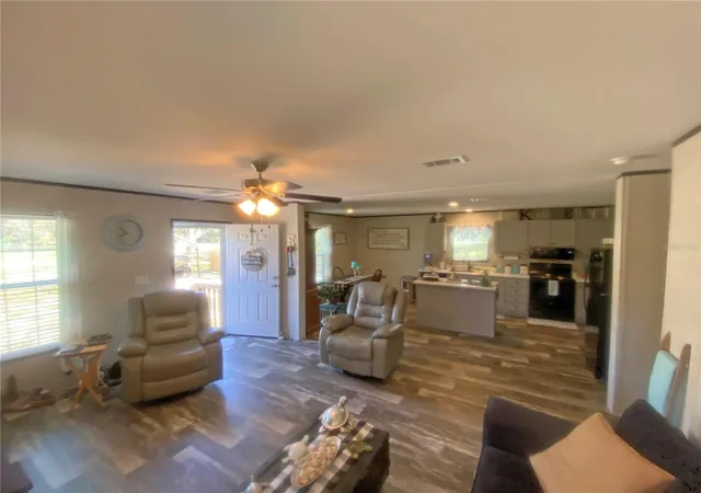 Photo 3 of Manufactured home for sale at 203 SW 5th Avenue, Palatka, FL 32177 | MLS# GC538504 | Listing updated on 2026-09-14