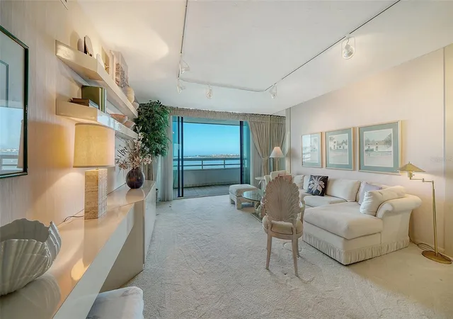 4th image of 988 Blvd Of The Arts #1411, Sarasota, FL 34236 | MLS# A4686323