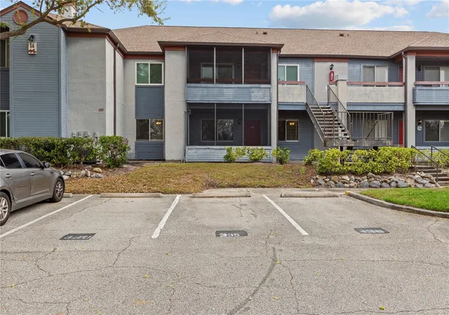 Homes for sale in St Petersburg, FL | 10265 Gandy Blvd N #1401, St Petersburg, FL 33702 | MLS# A4686329
