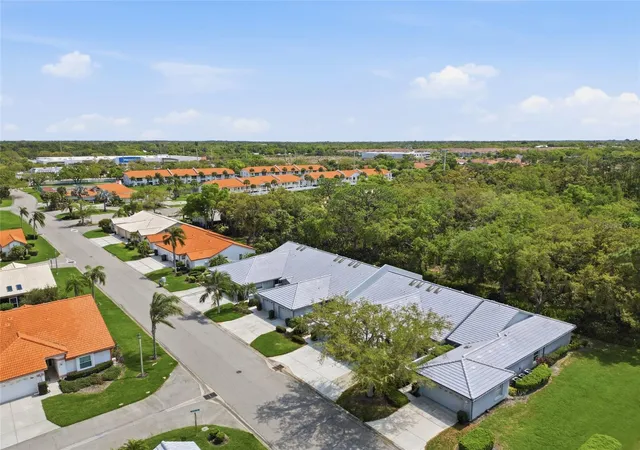 Photo 3 of Single family home for sale at 5721 Casa Del Sol Blvd #3223, Sarasota, FL 34233 | MLS# A4686344 | Listing updated on 2026-09-12