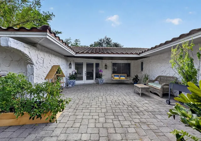Photo 1 of Single family home for sale at 7311 Proctor Rd, Sarasota, FL 34241 | MLS# A4686361 | Listing updated on 2026-09-13