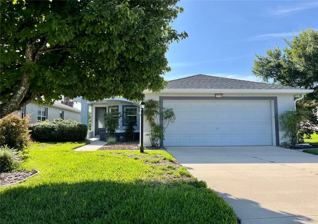 1st image of 27106 Greenfly Orchid Ln, Leesburg, FL 34748 | MLS# G5109654