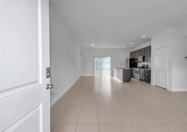Photo 2 of Single family home for sale at 3650 Sw 128th Place, Ocala, FL 34473 | MLS# S5145890 | Listing updated on 2026-10-20