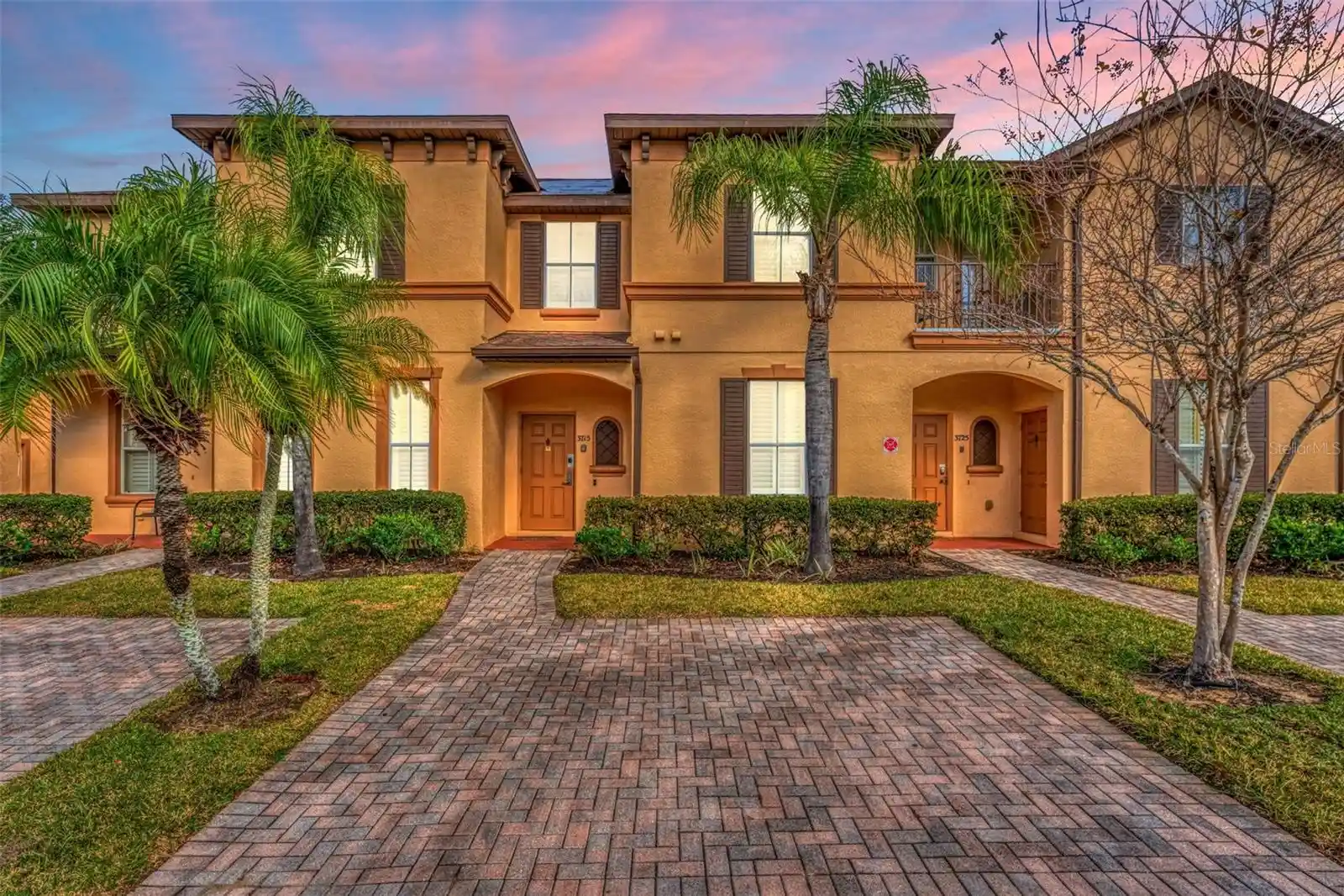 Listing Photo 1 - Condo for sale in 3715 Calabria Ave located at 3715 Calabria Ave, DAVENPORT, FL 33837 - Unit 3715 Calabria Ave