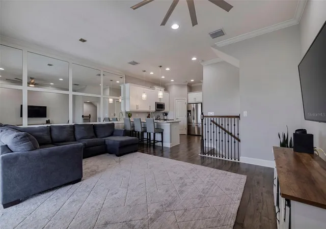 Photo 4 of Townhouse for sale at 6064 Moorings Dr S, Saint Petersburg, FL 33712 | MLS# TB8487070 | Listing updated on 2026-09-12