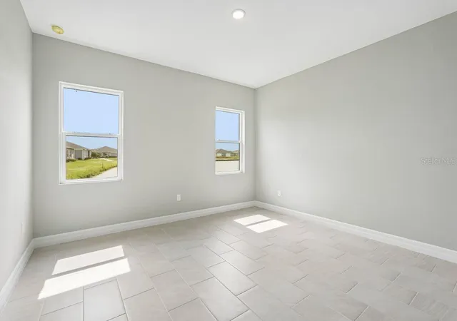 Photo 4 of Sale Pending at 1606 Royal Ct, Punta Gorda, FL 33980 | MLS# R4910887 | Listing updated on 2026-10-12