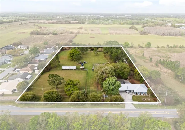 Photo 2 of Sale Pending at 2270 Old Hickory Tree Rd, St Cloud, FL 34772 | MLS# O6391067 | Listing updated on 2026-09-04