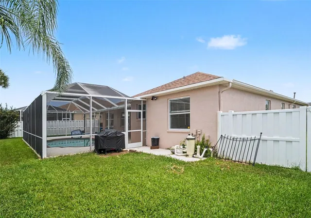 39th image of 535 Planters Manor Wy, Bradenton, FL 34212 | MLS# TB8487107