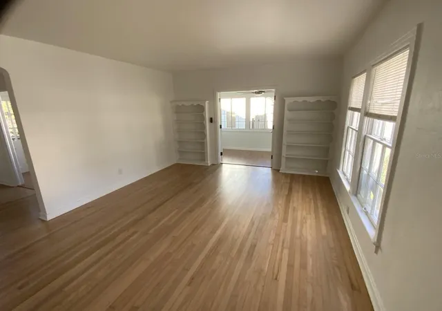 Listing Photo 5 - Condo for sale in building located at 608 Highland Ave, ORLANDO, FL 32801
